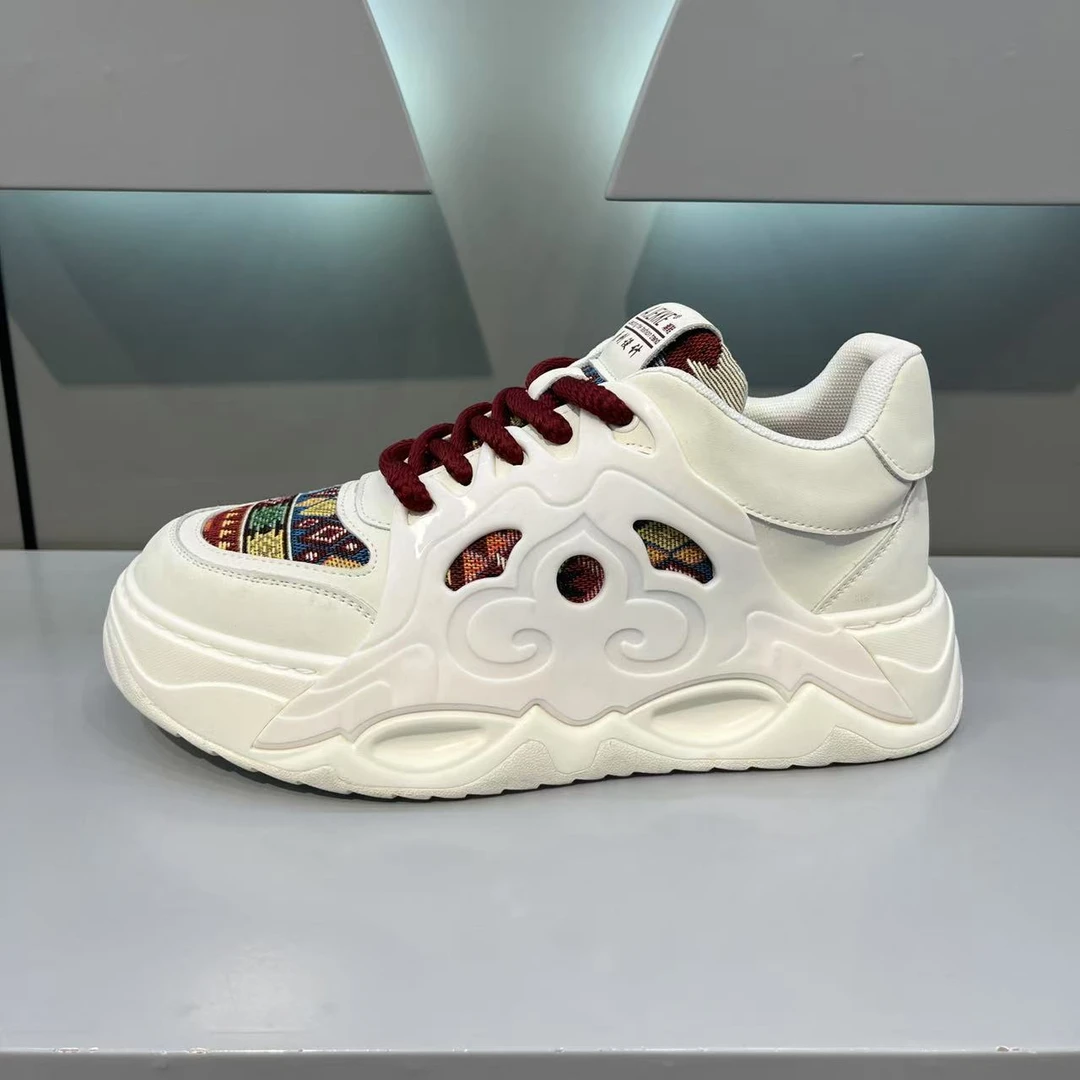 男鞋2025春季新款潮流小众拼色厚底休闲鞋百搭舒适增高男生潮鞋