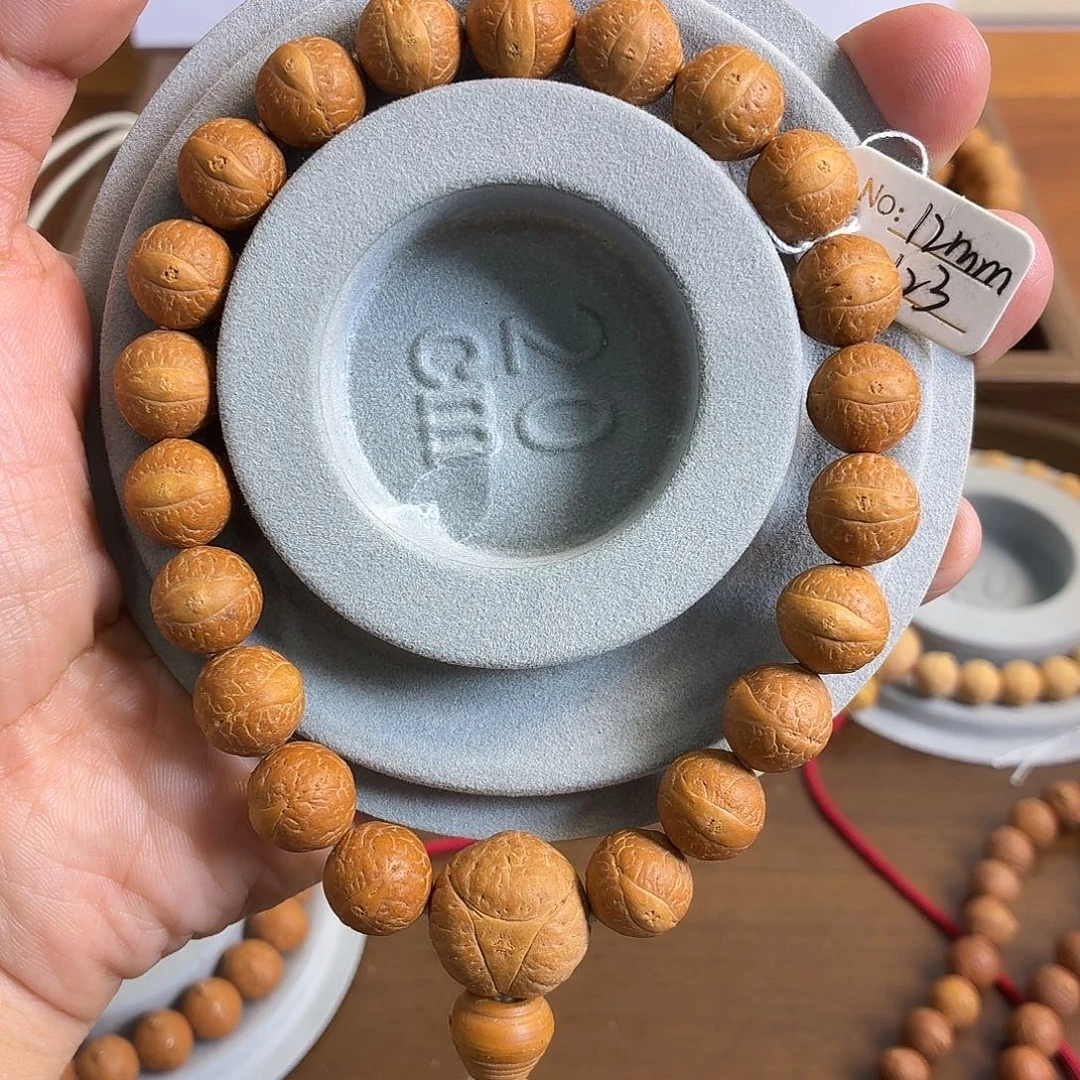 自***人吊坠龙脊菩提尼泊尔凤眼菩提