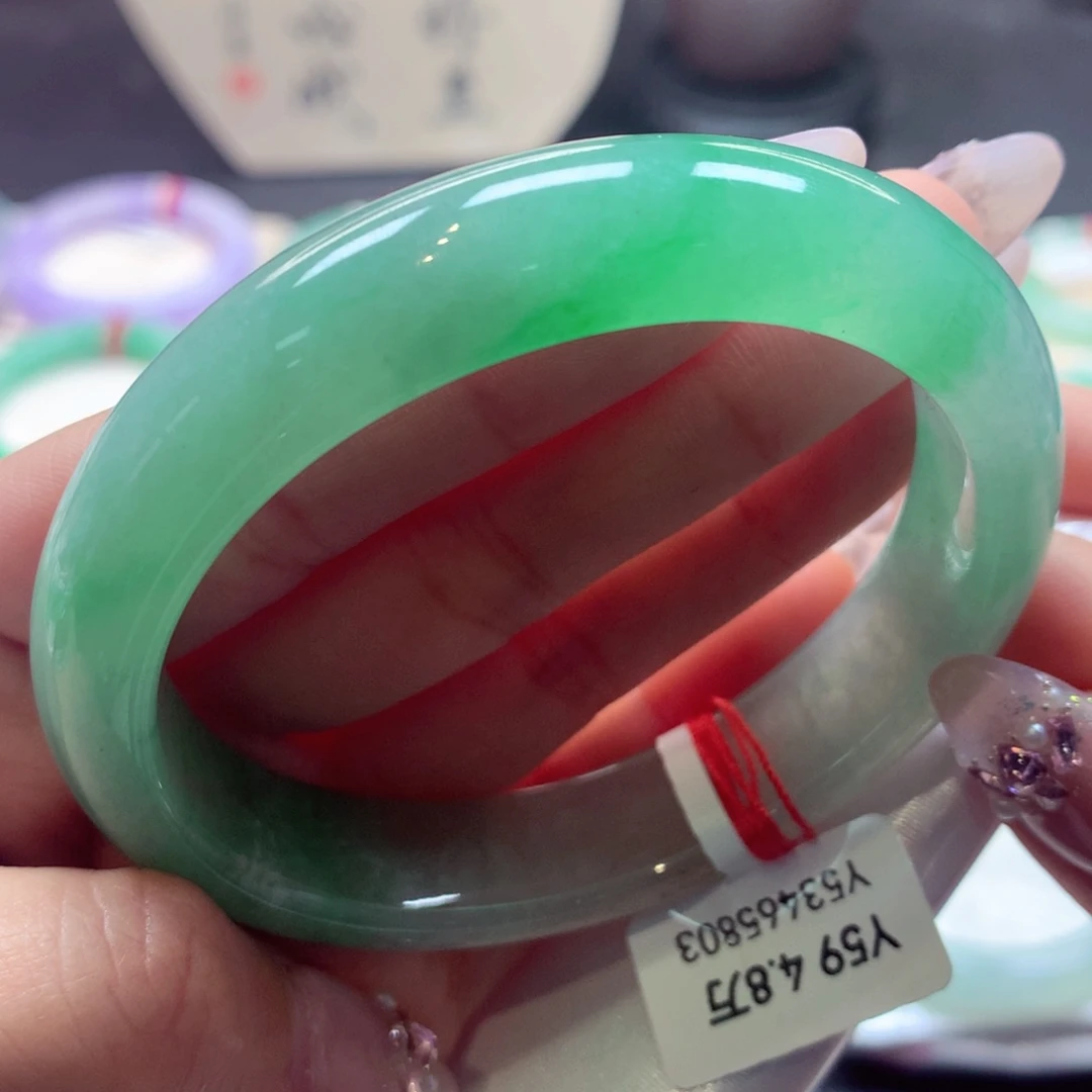 翡翠手镯（贵妃镯）未镶嵌49翡翠手镯99