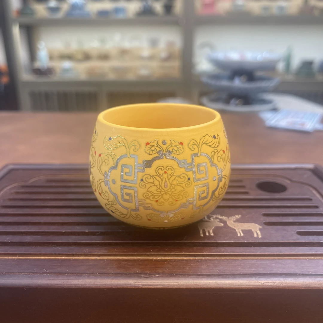 黄段泥紫砂金银错主人杯A0998