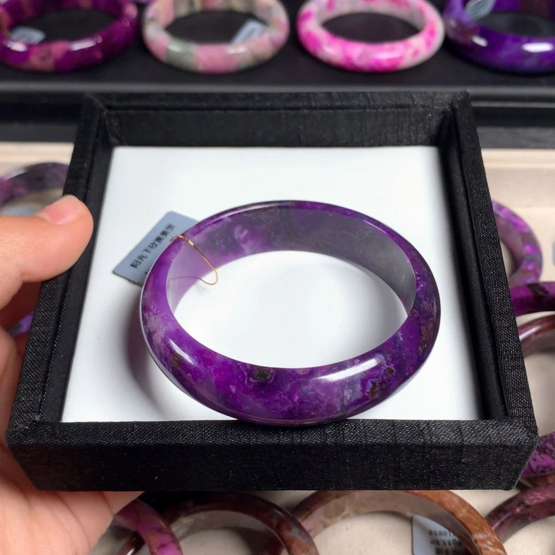 苏纪石（舒俱来）手镯未镶嵌