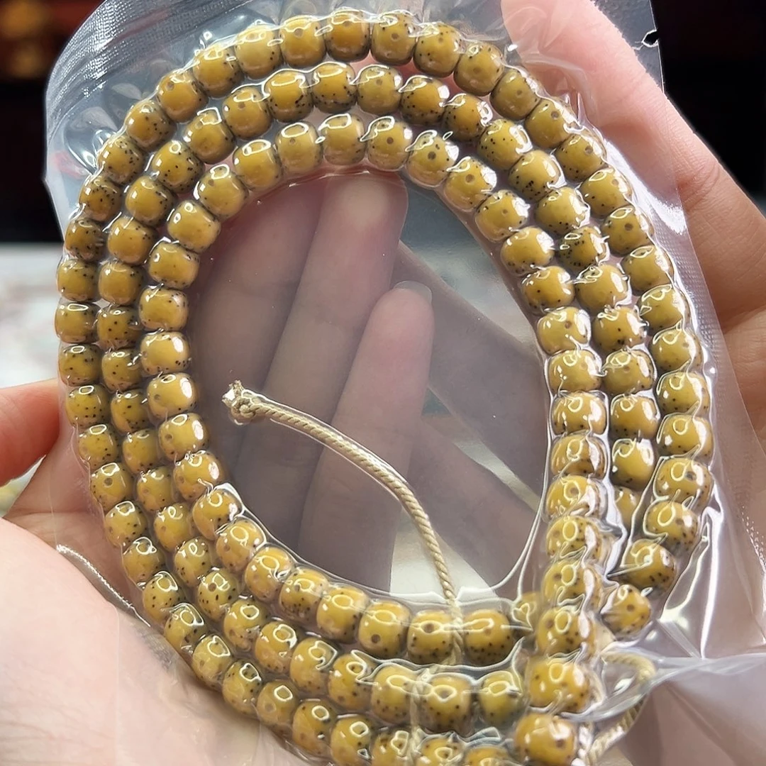 手串星月菩提Fqh7.5*6.5底色打好 贯穿通体留白 火龙果星点