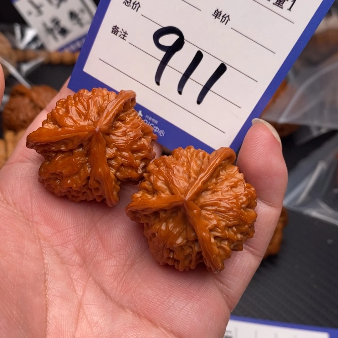 把件桃核盘山35mom