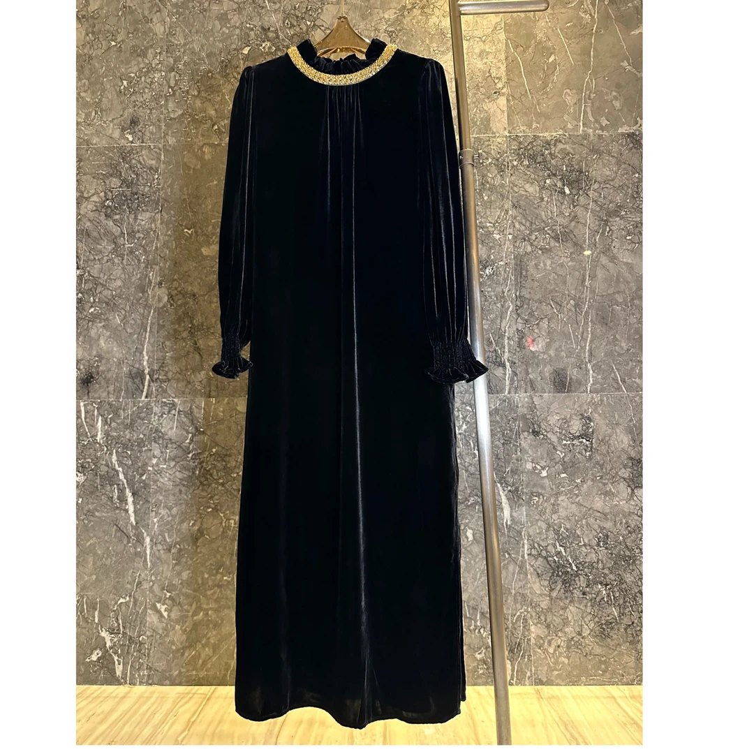 设计款轻奢贵气钉珠木耳领立领桑蚕丝真丝丝绒连衣裙显瘦洋气长款