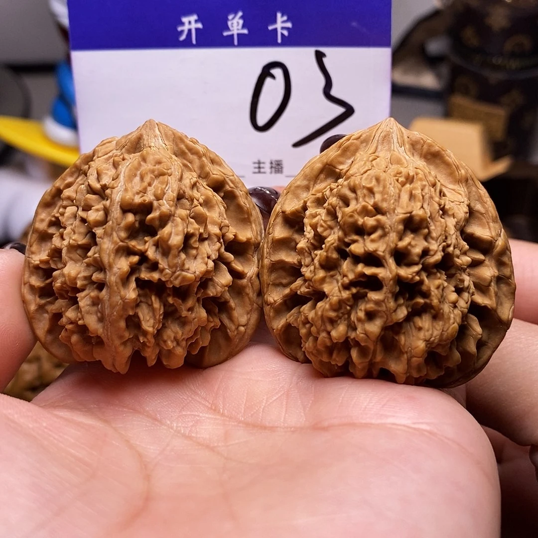 桃核吊坠文玩核桃满天星43全品n