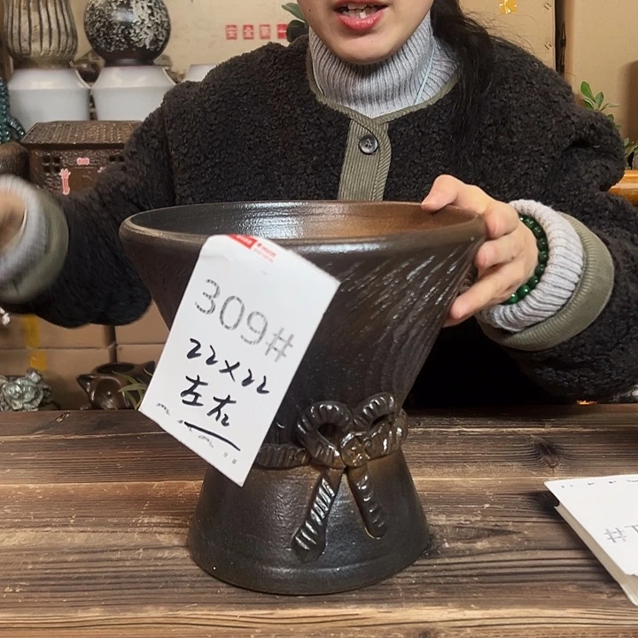 紫砂花盆3099999999999999