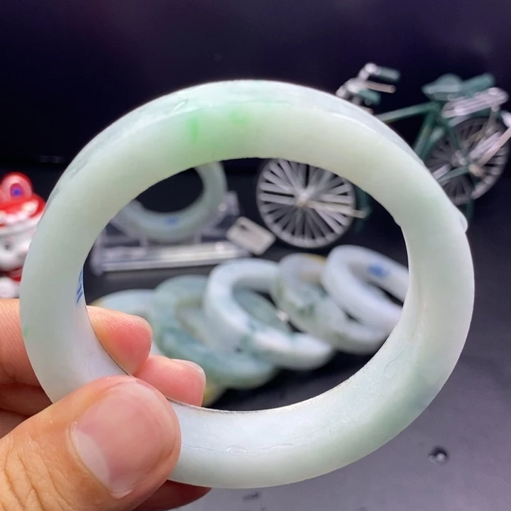 定制翡翠手镯翡翠定制A货未镶嵌