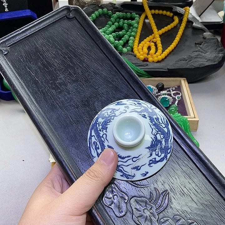 瓷片不哈哈哈哈哈哈哈哈哈哈不会哈哈吧