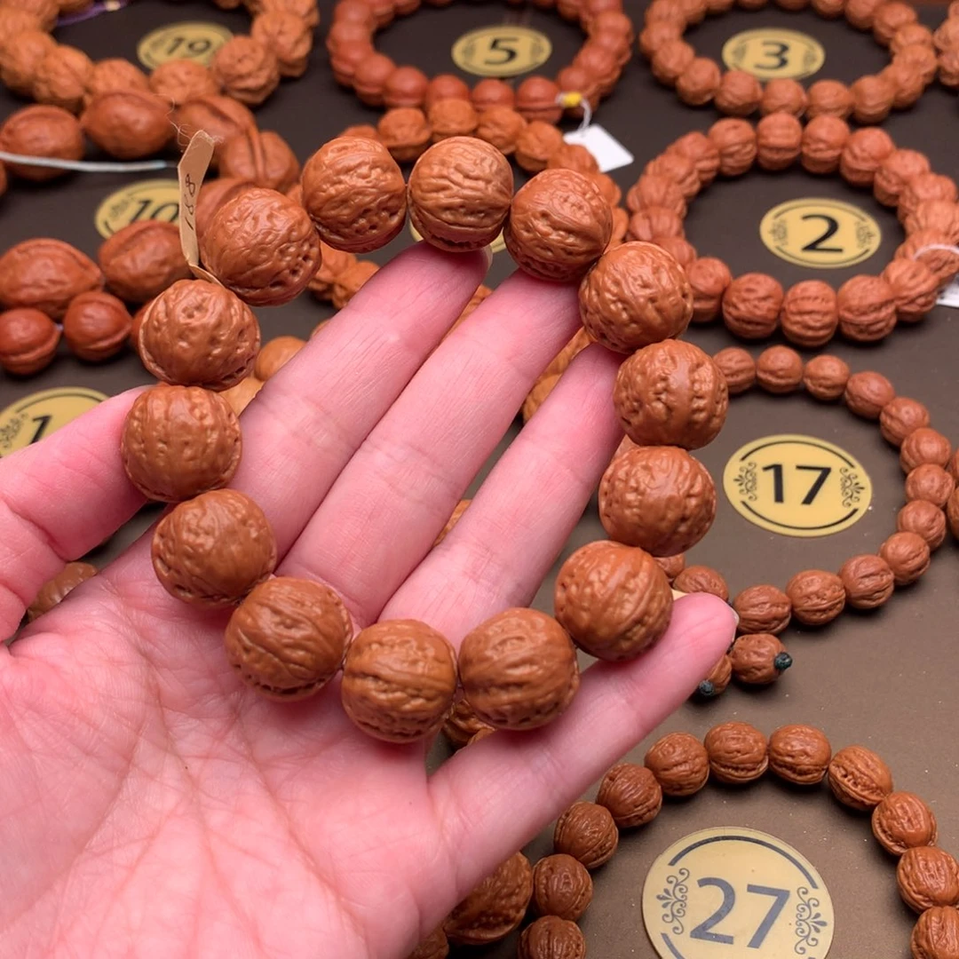文玩核桃手串19尺寸