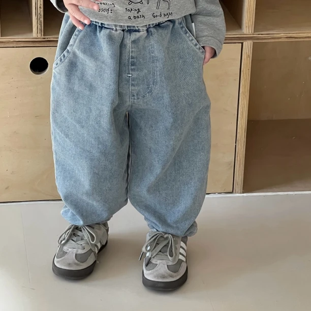 2/10【磨白】小童春装裤子男童牛仔裤