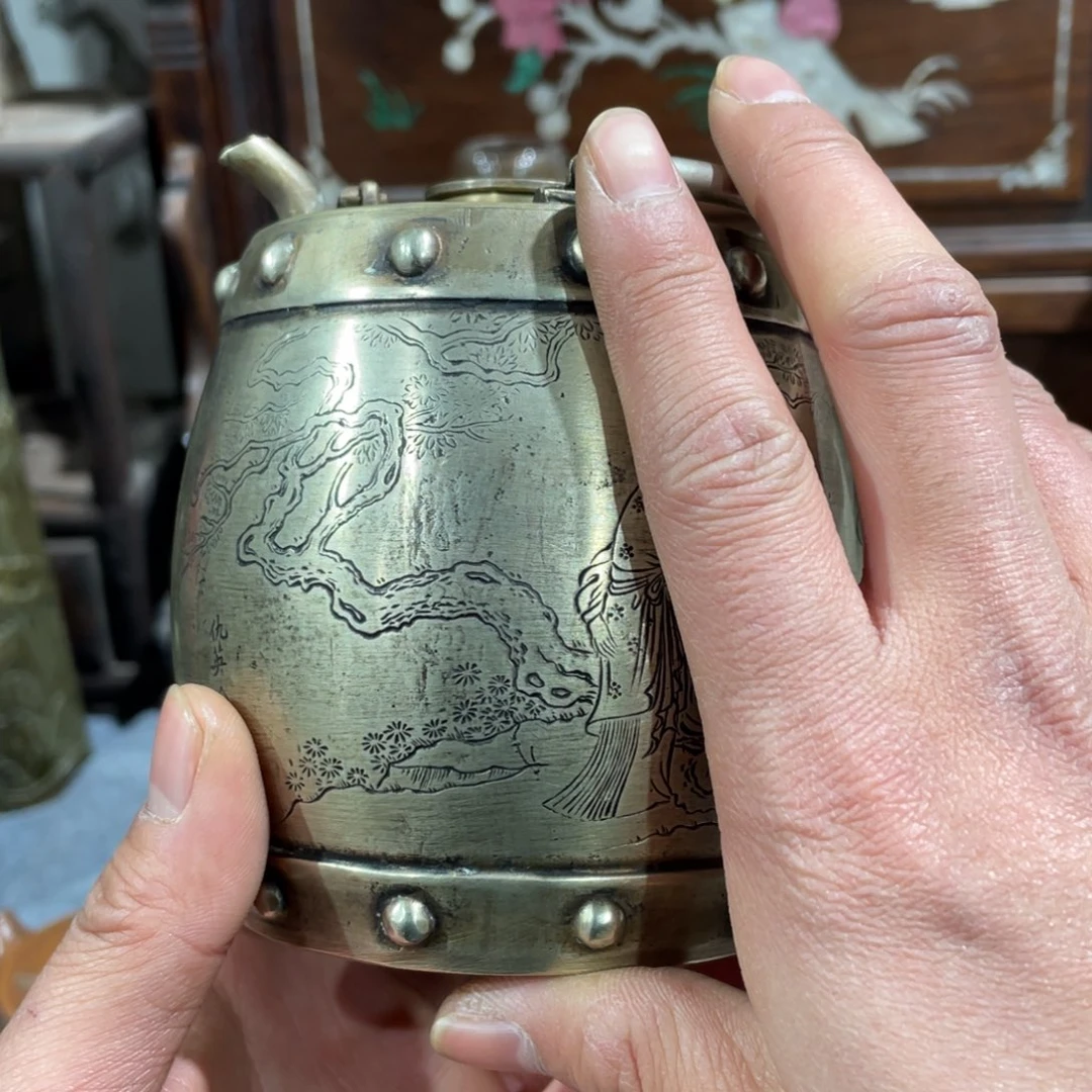 万***情铜一个人的时候就会