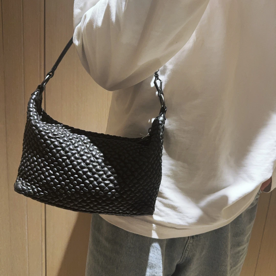 95新 BOTTEGA VENETA/葆蝶家 【冰】  黑色饭盒包