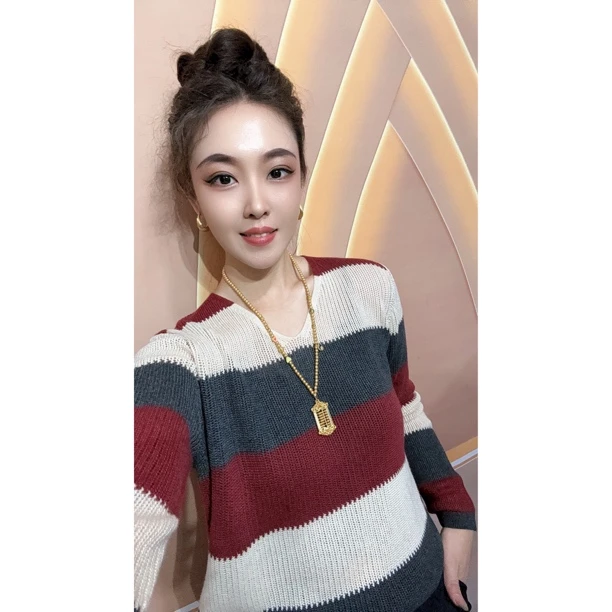 时尚条纹撞色小衫V领显瘦针织毛衣