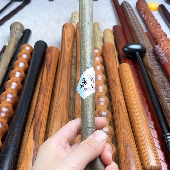 阿根廷绿檀痒痒挠一把