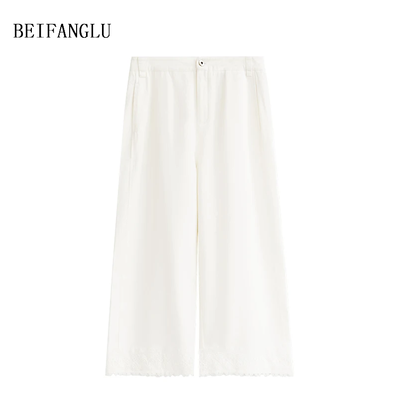 北方鹿 法式设计感拼接蕾丝花边女士春夏新品显瘦直筒牛仔裤W9305