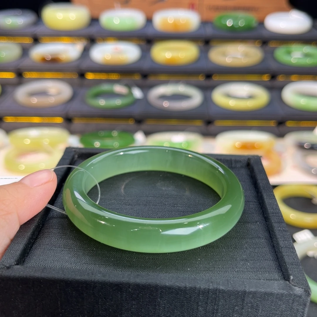 和田玉未镶嵌手镯分单