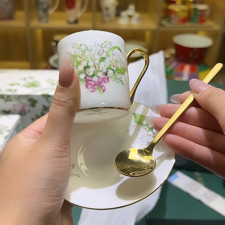 骨瓷实付满10包邮哈