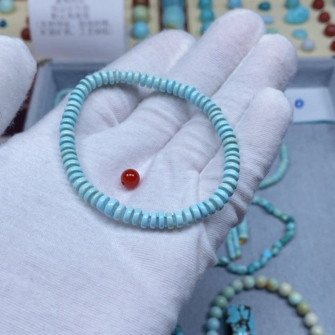 南红玛瑙配饰未镶嵌