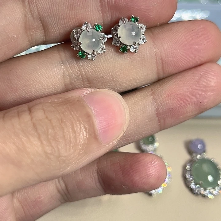 翡翠银S925镶嵌耳钉