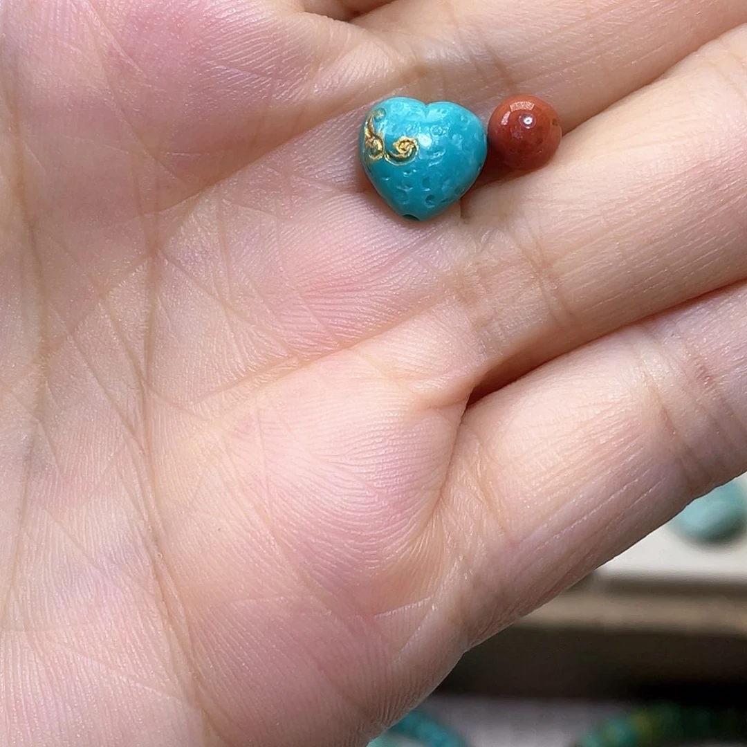 南红玛瑙配饰未镶嵌