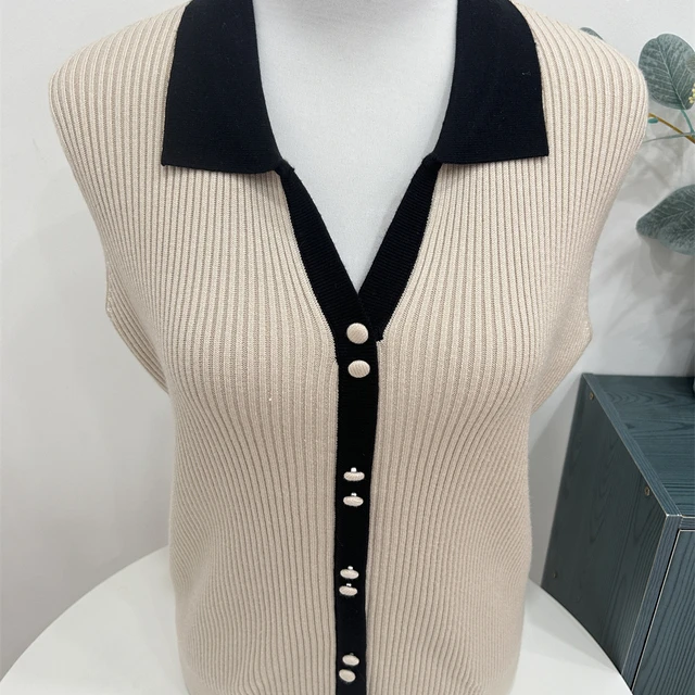 中老年妈妈秋装开衫毛衣上衣服2026新款中年女士春秋薄款针织小衫