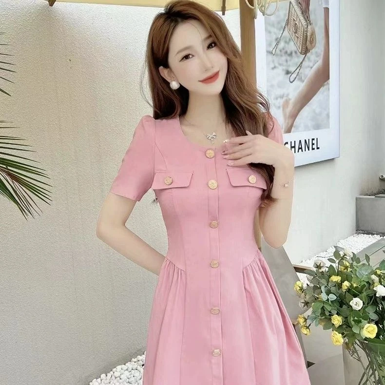 2024年夏季时尚短袖修身显瘦A字裙高级感收腰显瘦气质洋气连衣裙