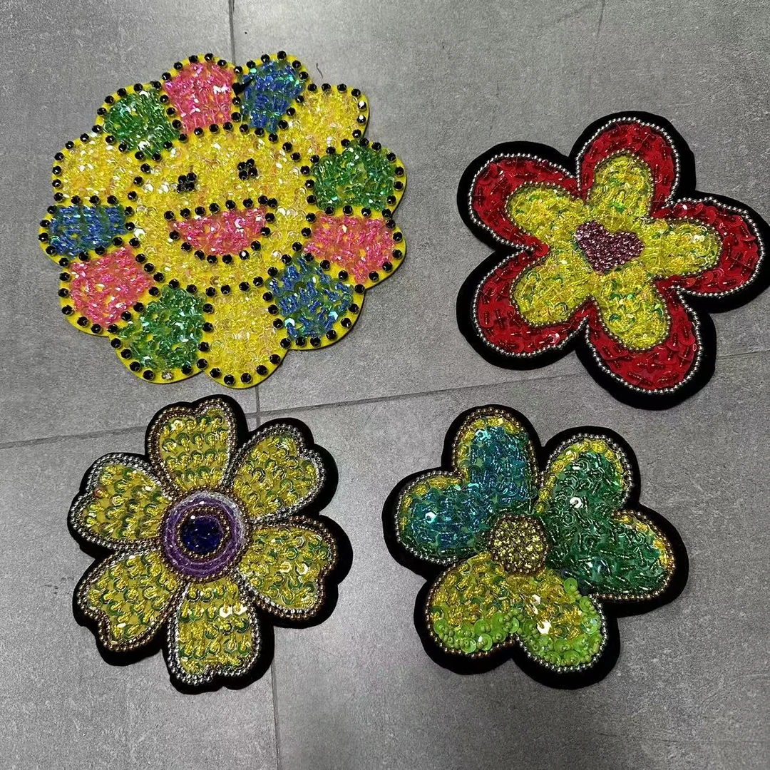 【依诺原创】新款重工手工钉珠彩色花花图图 KTT2506057