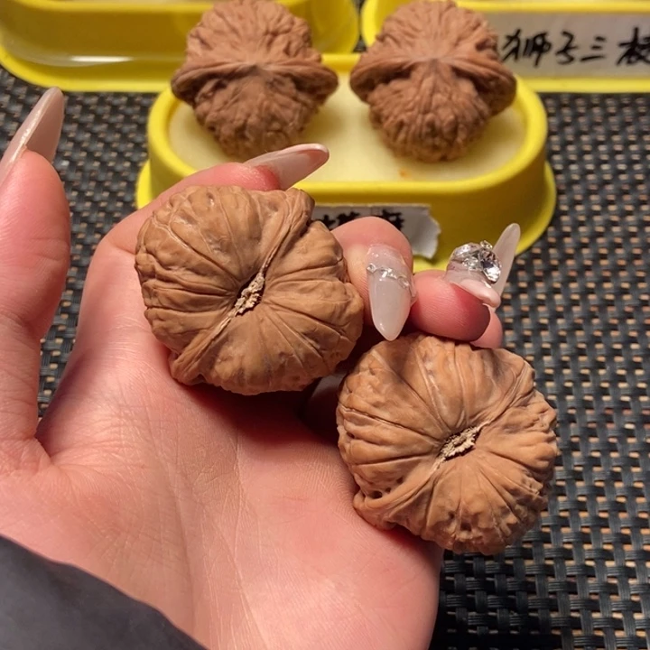 文玩核桃吊坠42全品南瓜礅