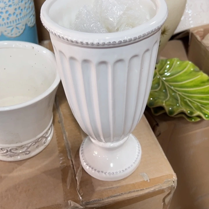 陶瓷花瓶摆件微瑕捡漏出
