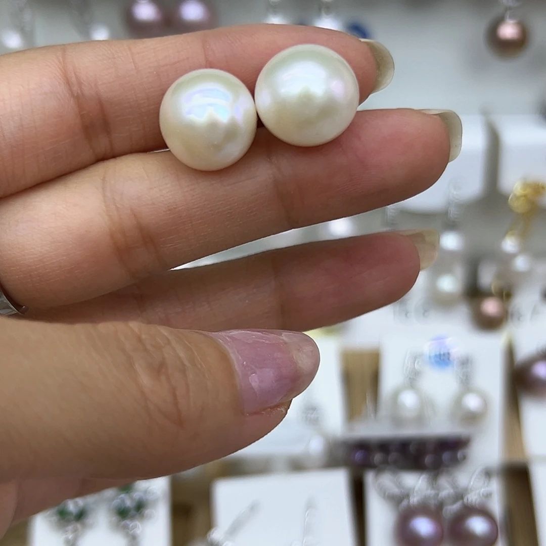 银S925镶嵌耳饰淡水珍珠