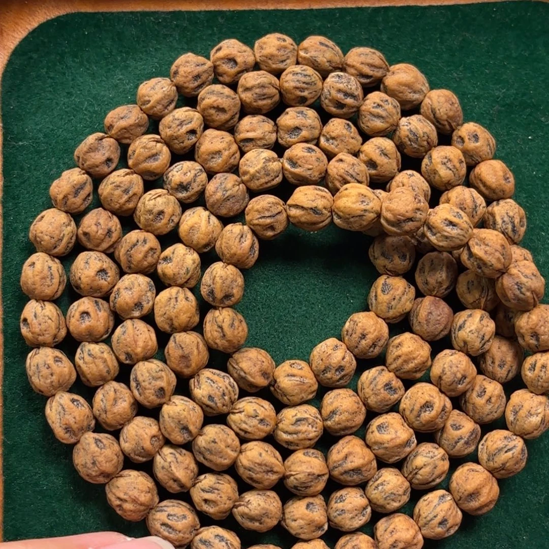 缪***～手串柏香籽/百香籽