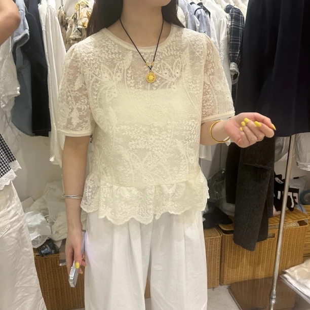 圆领宽松显瘦短袖蕾丝衬衫253