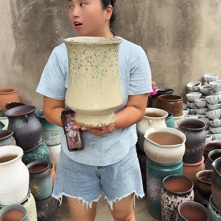 口20高30一个盆子。