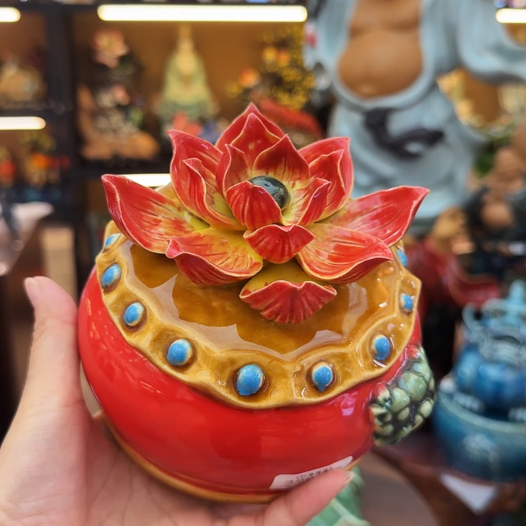陶瓷鼓上荷花精品