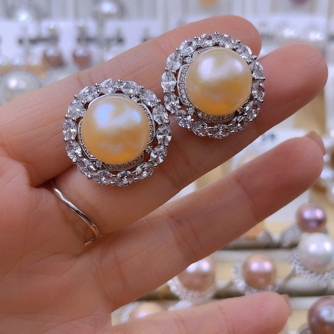 淡水珍珠未镶嵌耳饰