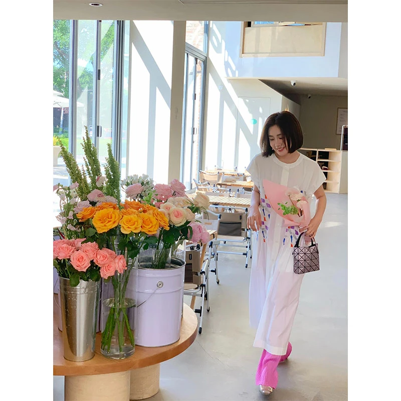 夏日ootd穿搭巨好看的裙子小众法式冷淡系大方得体白色衬衫连衣裙