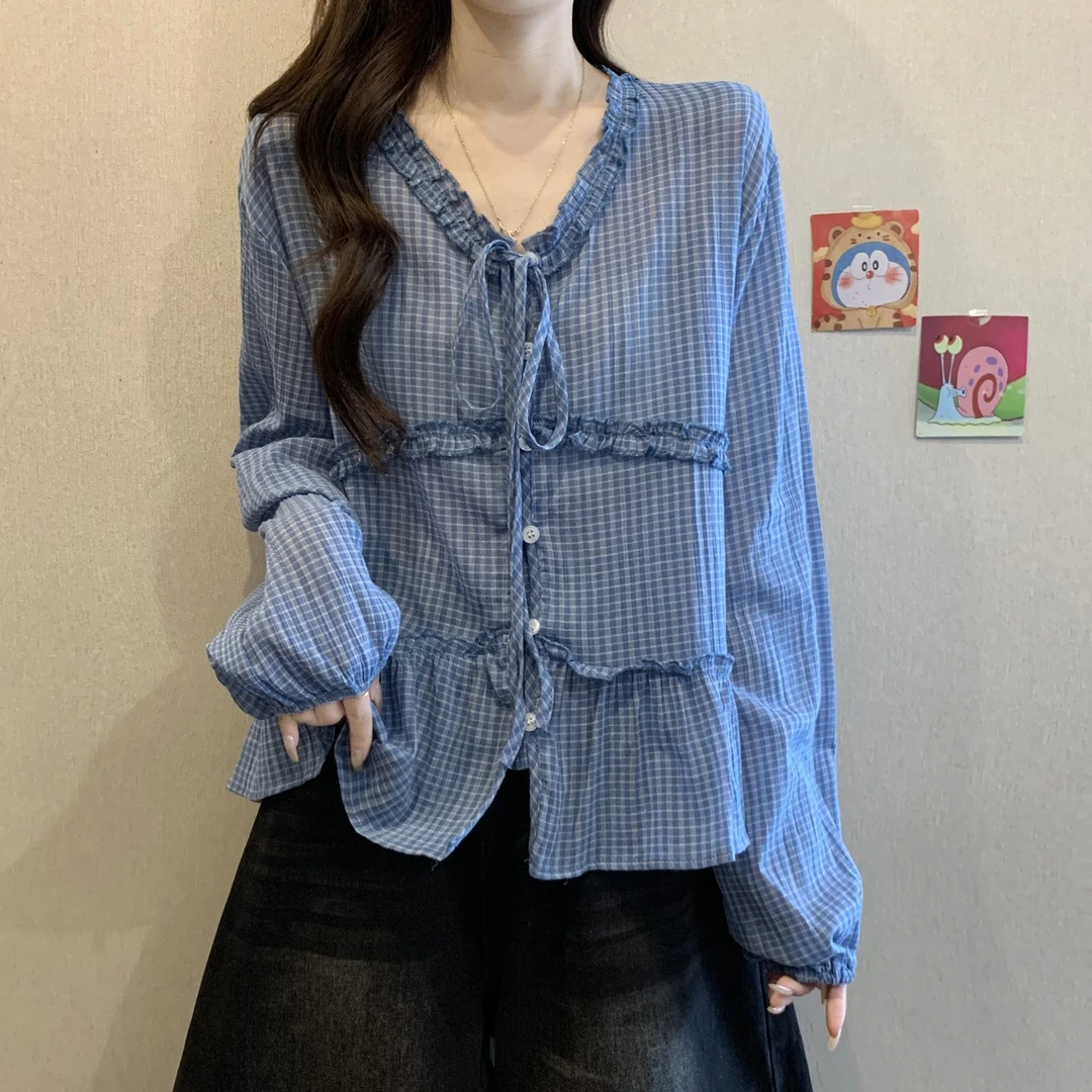 大码遮肚子V领系带格子长袖衬衫女秋季胖mm宽松减龄显瘦百搭上衣