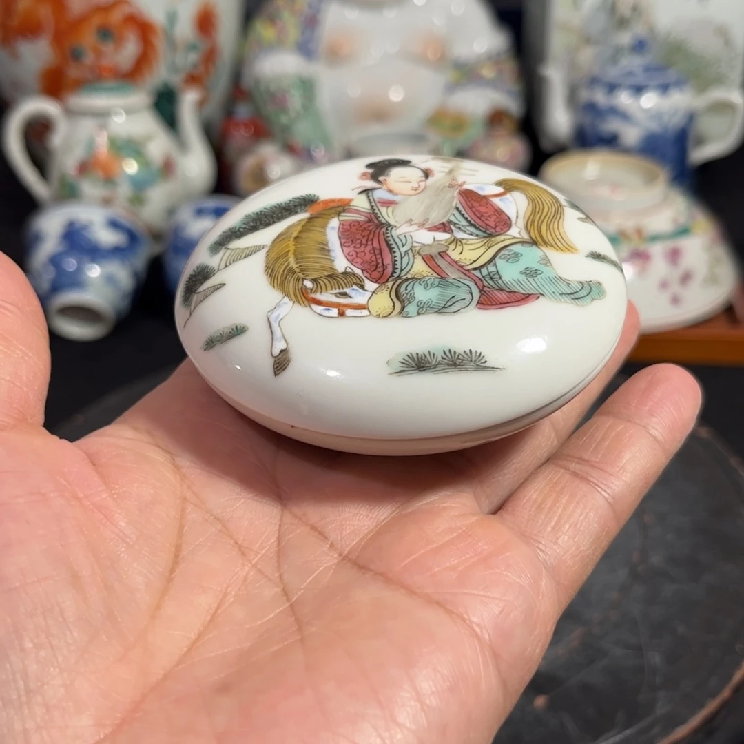 粉彩66685089588669996999