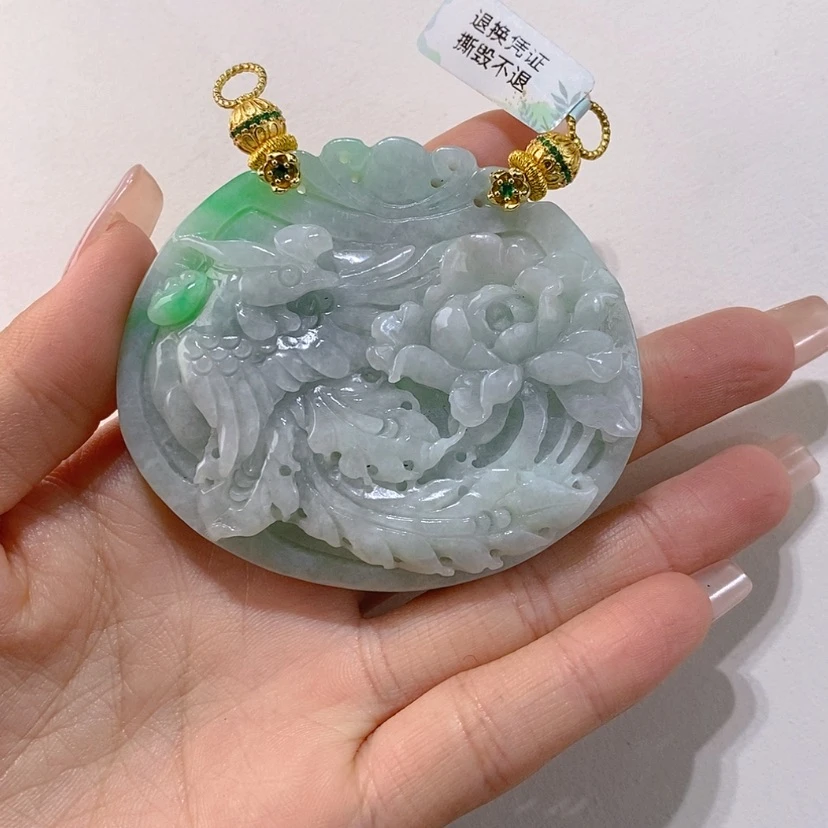 【闪购商品】翡翠未镶嵌颈饰吊坠