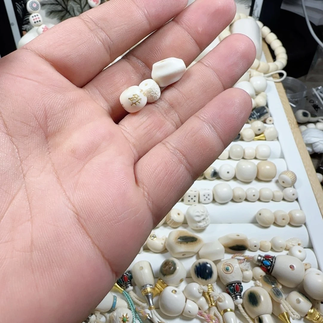 某***王猛犸牙1.0鲨鱼➕祥云两颗➕招财一颗