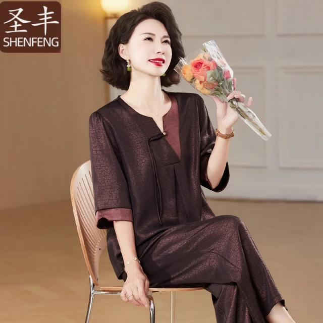 妈妈夏装端庄大气套装中老年人女夏季国风上国风秋冬妈妈保暖外套
