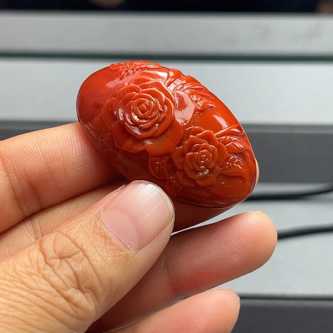 南红玛瑙合金颈饰