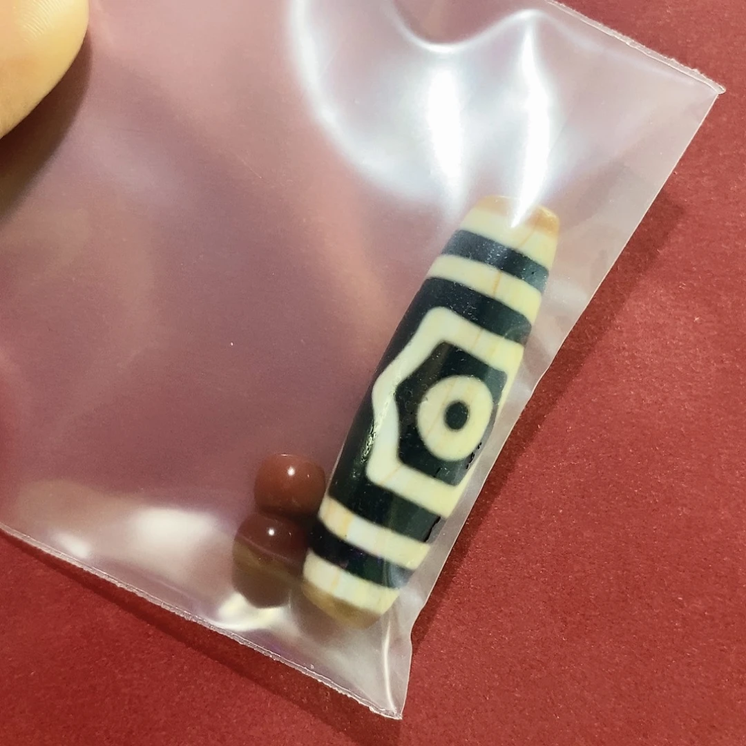 成***真玛瑙/玉髓合金颈饰行运三眼