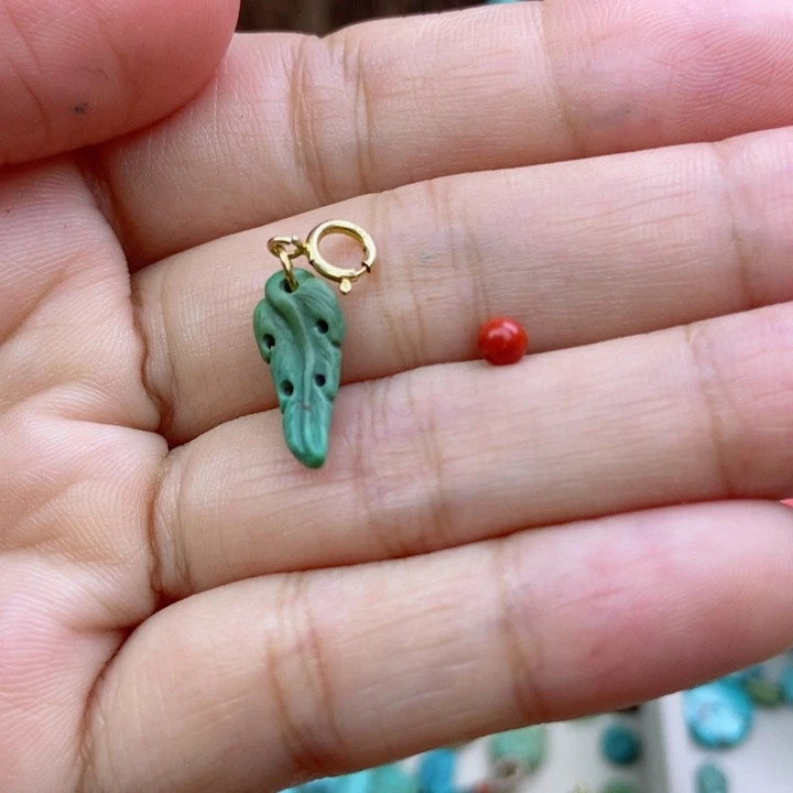 ****未镶嵌南红玛瑙珠宝奇石