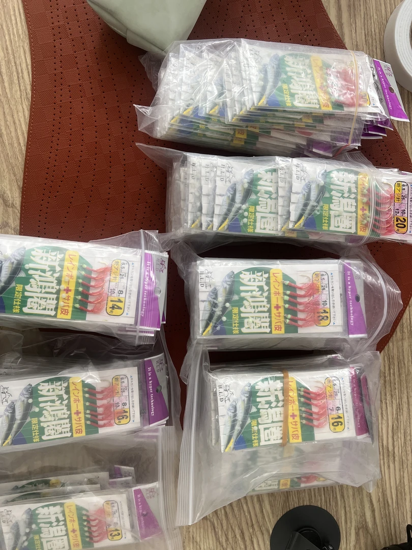 海钓船钓石九公虎头带鱼淡水翘嘴通用鱼皮虾皮串钩夜光仿生路亚饵