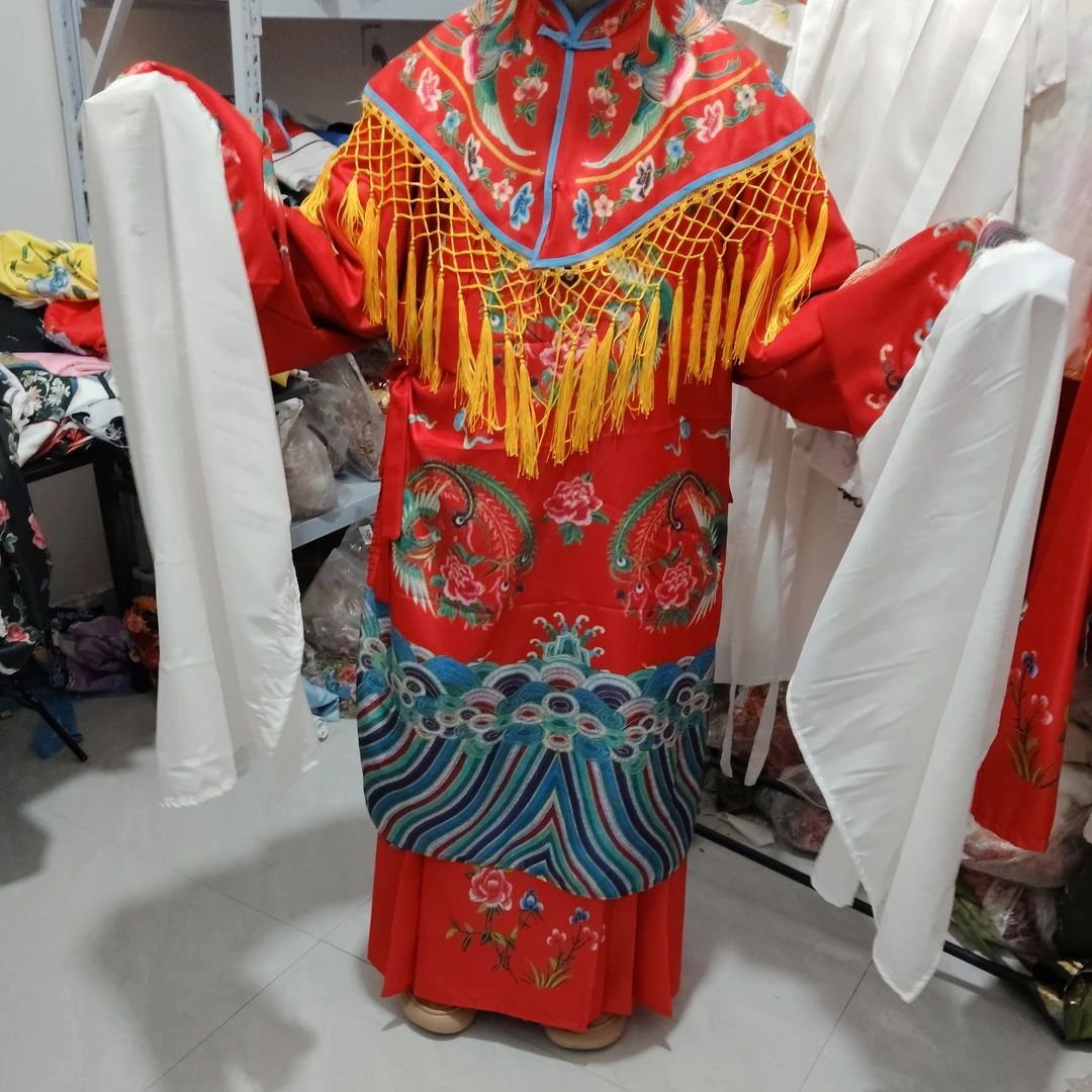 成品印花女蟒袍，全套云肩加流苏