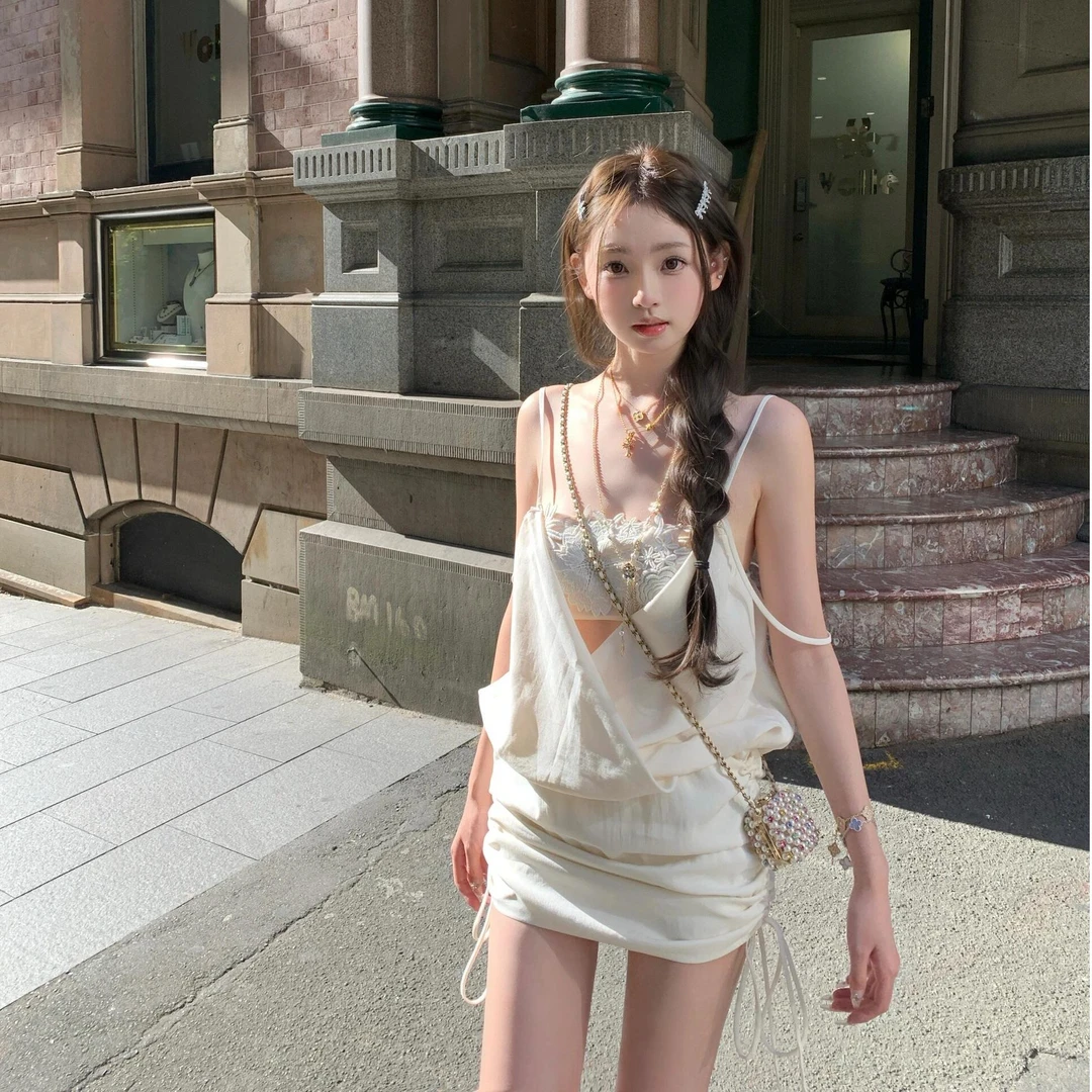 你的懒懒llan【豆蔻少女】性感气质立体绣花吊带连衣裙女2025新款