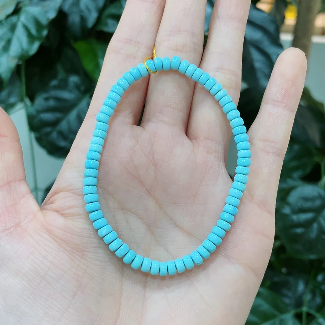 绿松石颈饰未镶嵌