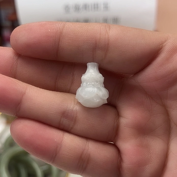 颈饰未镶嵌和田玉葫芦吊坠