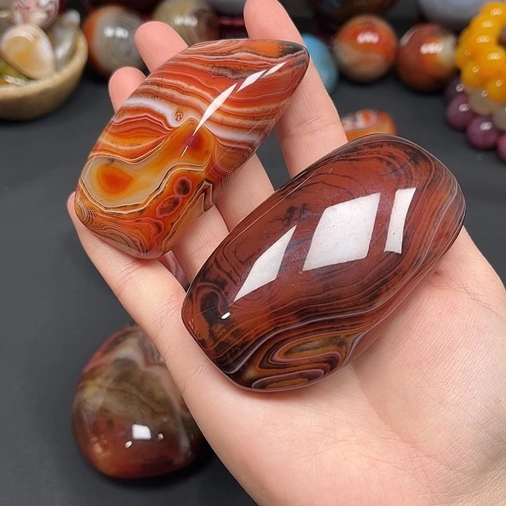 未镶嵌玛瑙/玉髓珠宝奇石梁*刚